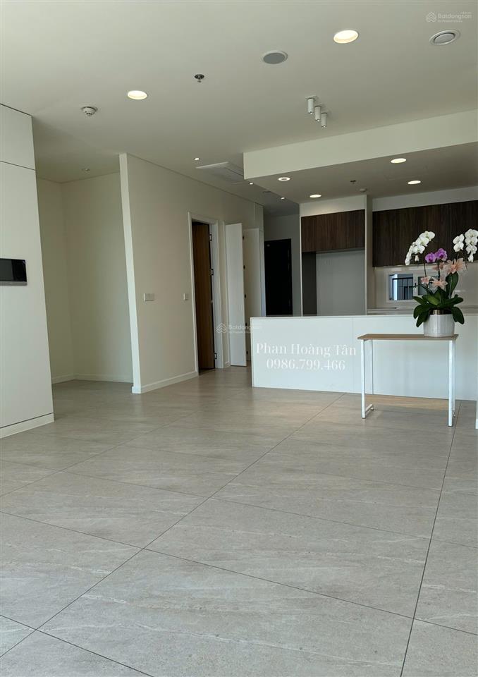 Em tân  0986 799 *** bán căn 3pn đáng mua nhất tại thu thiem zeit river