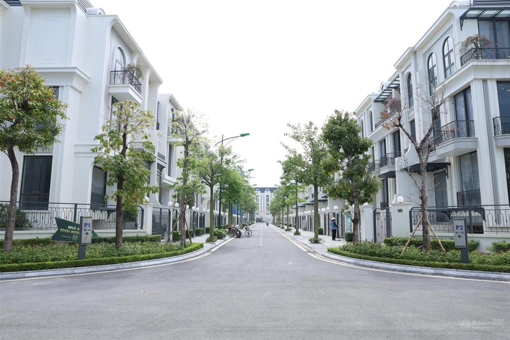 Biệt thự ciputra, lô góc  hàng mới  mặt hồ, công viên 65ha  mặt nguyễn văn huyên