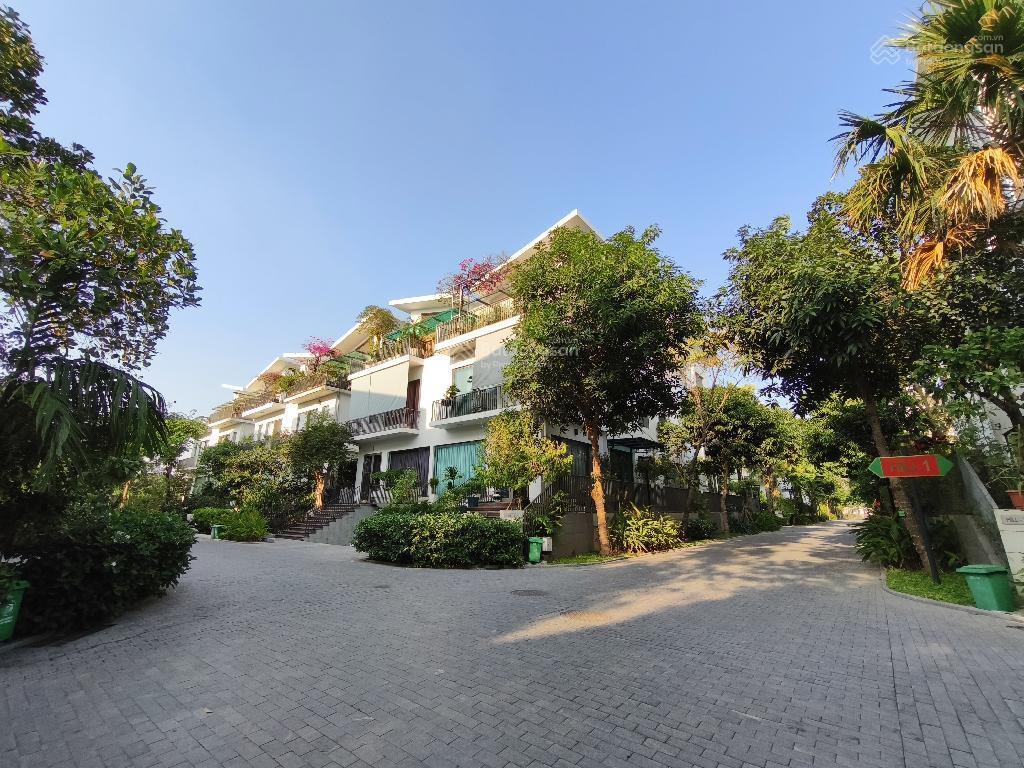 Siêu phẩm biệt thự thành phố giao lưu 220m² tương lai mặt phố giáp hồ điều hòa chủ giảm 2 tỷ