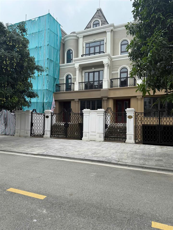 Siêu phẩm tây hồ  phân lô ô tô, đường 13m, vỉa hè không quy hoạch
