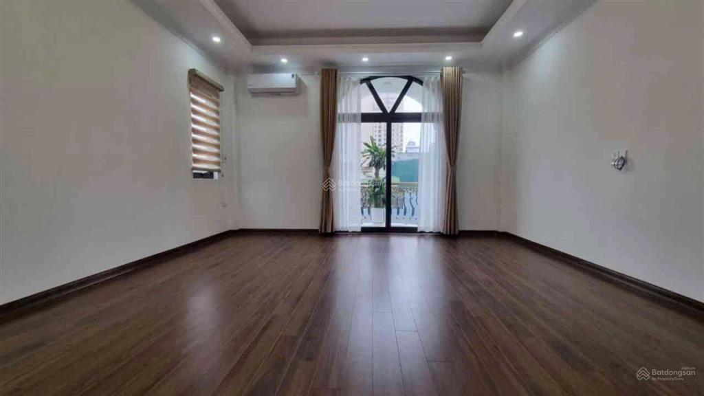 Bán nhà phú thượng 45m2 lô góc  7 tầng thang máy  ô tô nhỏ nhà mới