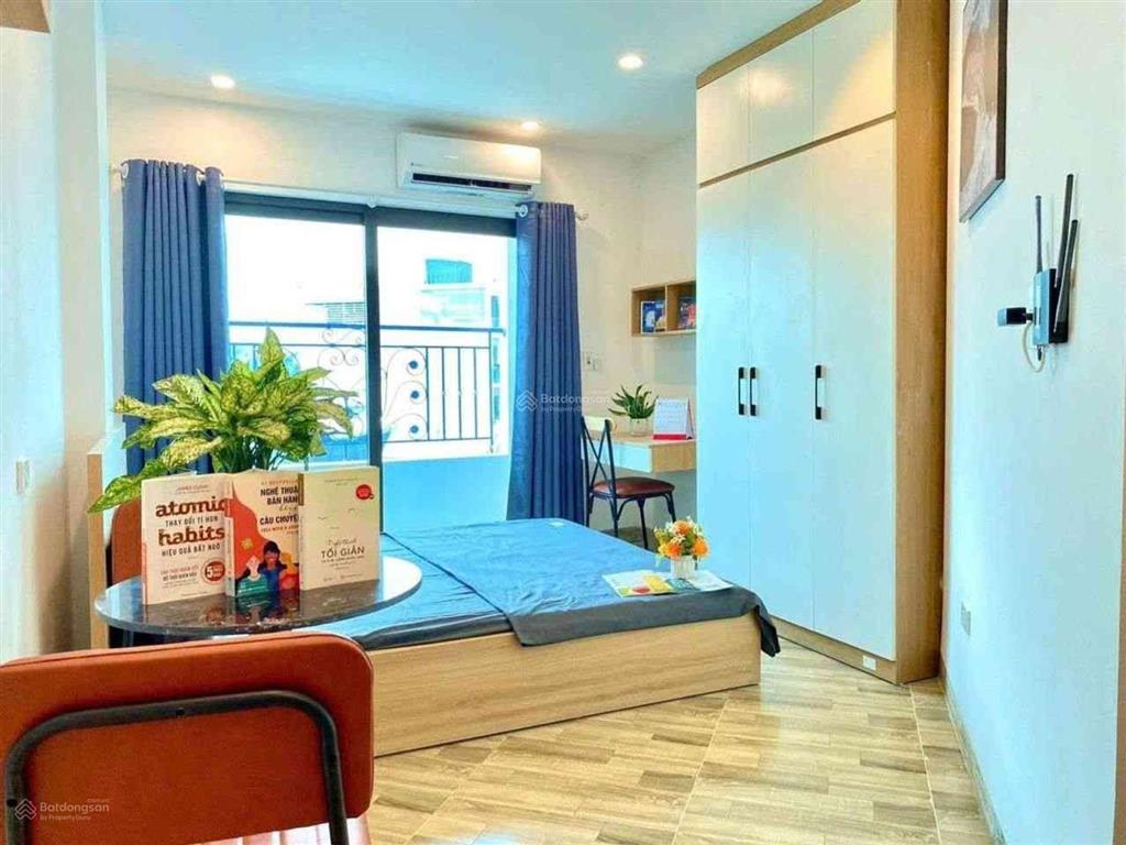 Tòa nhà dòng tiền  hoàng quốc việt  190m2 lô góc cho thuê 400tr/tháng  7%  ô tô  10m mặt phố