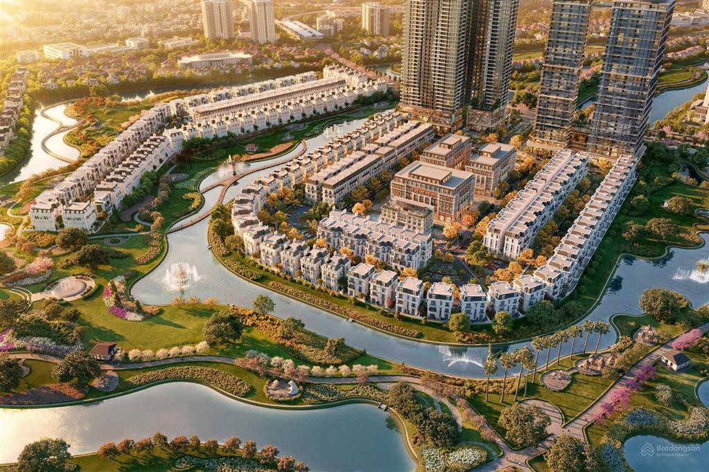 Lô góc  2 mặt đường  đường rộng 20m  6 tầng  có hầm  khu mới  trung tâm công viên 66ha