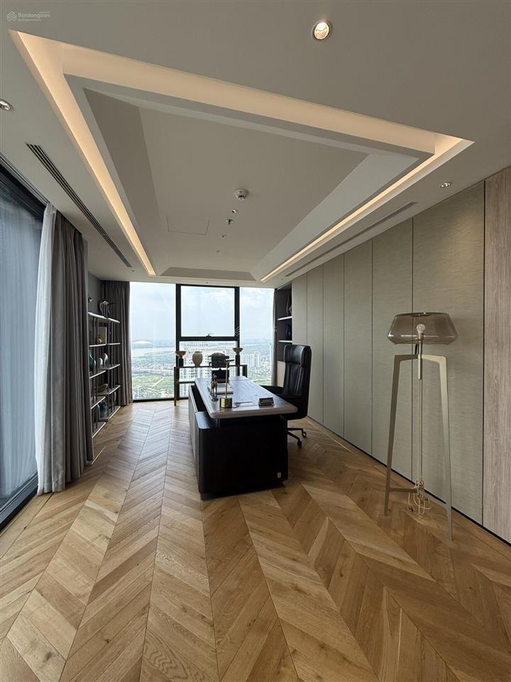 Sunshine golden river 134m2  tầng trung  view sông  công viên  full nội thất