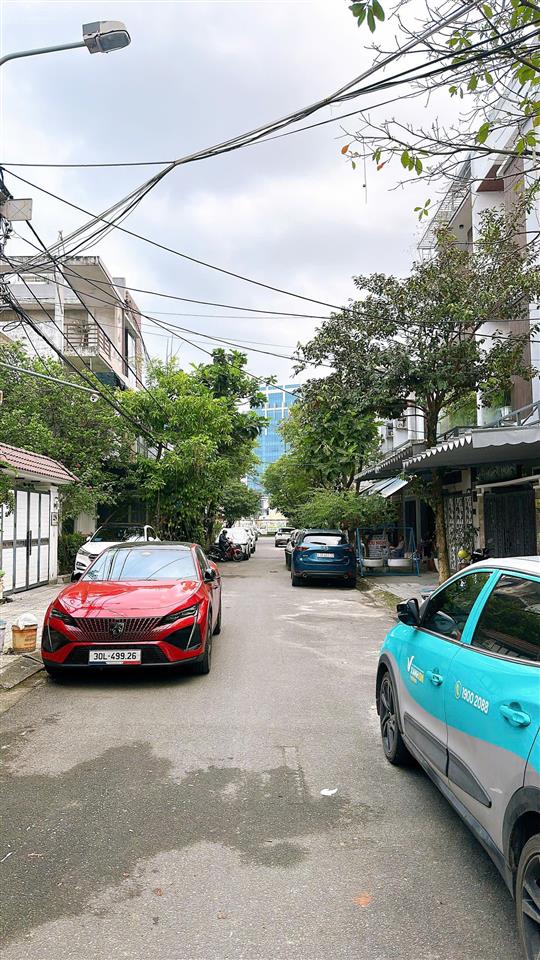 Bán nhà 2 tầng cao xuân huy  gọi huy phan