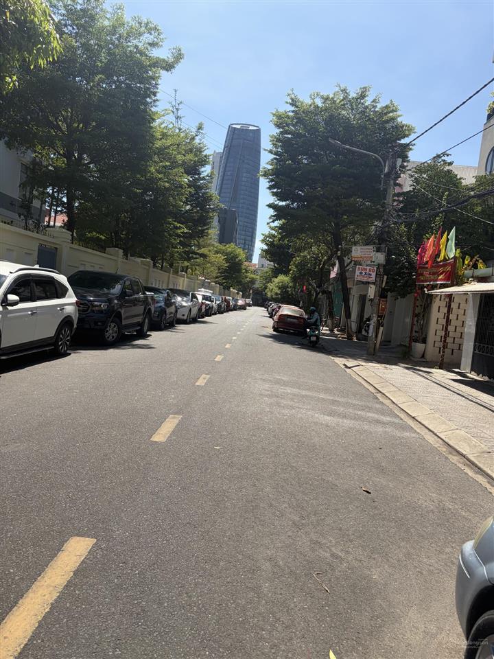 Chào bán lô đất trung tâm rộng 369,5 m2 đường ba đình  hải châu  đà nẵng gọi huy phan