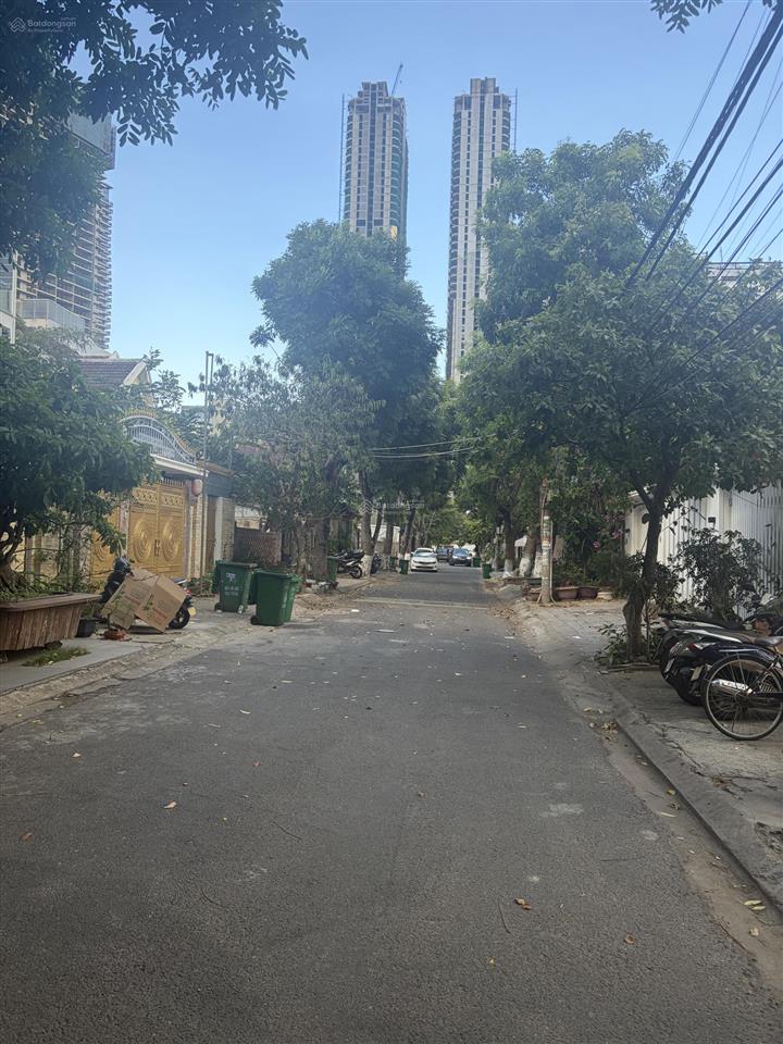 Chủ hạ giá bán nhanh 300m2 nguyễn cao luyện sát công viên biển đông  gọi huy phan