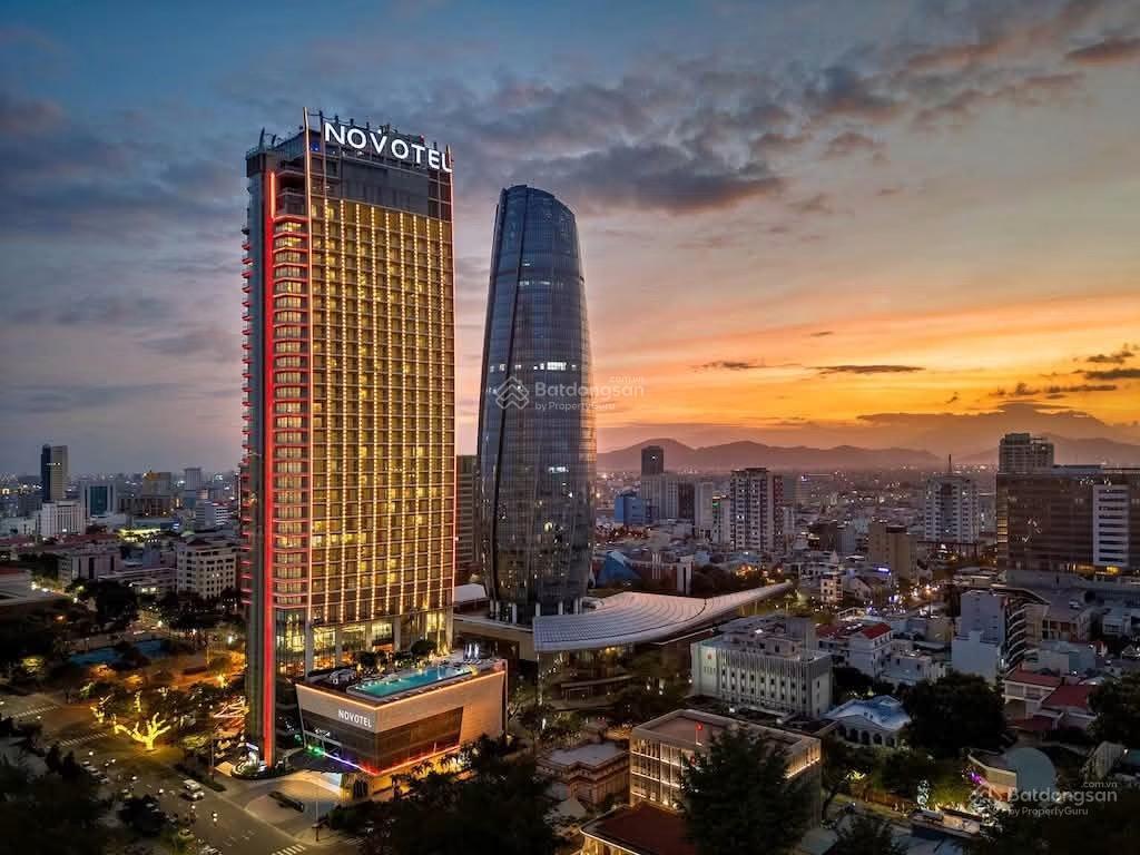 Đối lưng sông hàn gần novotel, mặt tiền trần phú 466,4m2 tmdv  gọi huy phan
