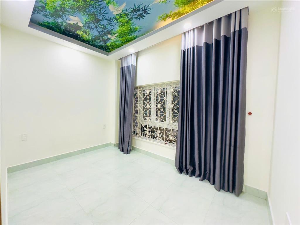 Bán nhà hxh chu văn an 4pn nở hậu giá tốt gần chợ bv gia định 5p qua q1