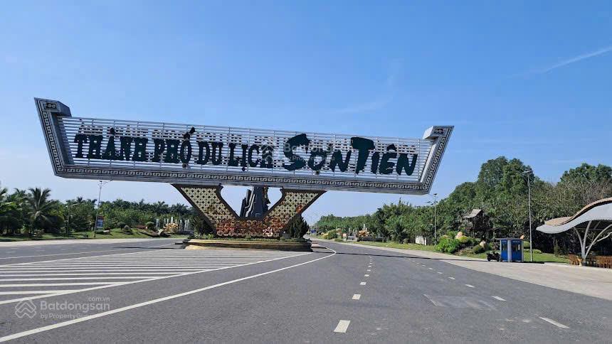 Lô đất giá rẻ ngay cổng 2 khu du lịch sơn tiên, cách metro 300m, cách thủ đức 15 phút, cạnh khc đn