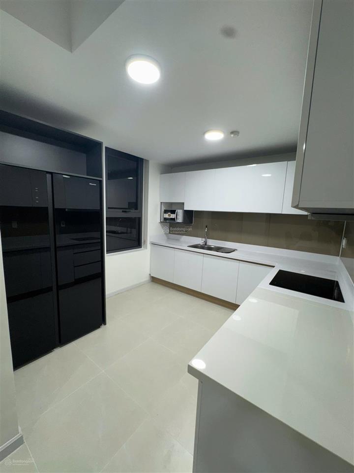 Cho thuê căn hộ 3pn, 152m2 full nội thất, phòng trống sẵn, ở ngay tại ascent lakeside
