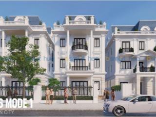 Biệt thự sân vườn nghỉ dưỡng 4 tầng ngay trung tâm thành phố 