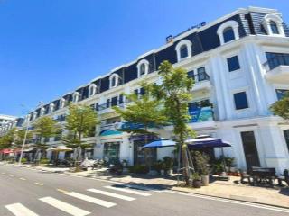 Shophouse Phú Xuân City sở hữu thiết kế sang trọng, mặt tiền rộng, phù hợp vừa ở vừa kinh doanh