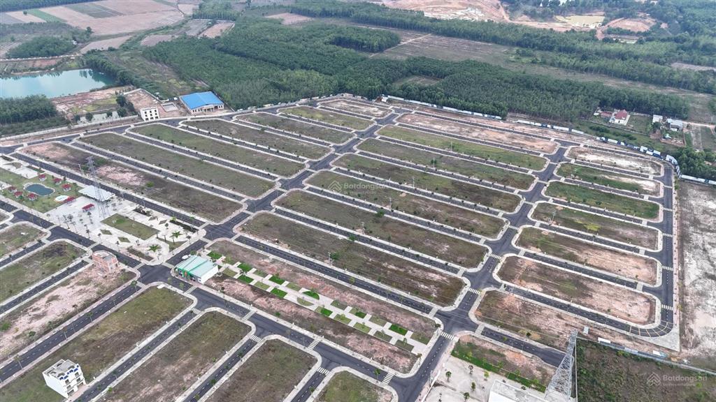 Đất nền có sổ hồng mặt tiền đt741, trung tâm phước hòa, tp. hcm