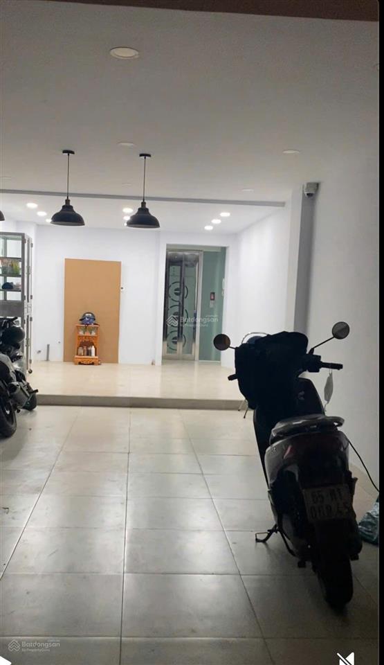 Bán nhà mt kinh doanh nguyễn bỉnh khiêm p1 gò vấp 5 tầng thang máy 7 pn 7 wc giá chỉ 17 tỷ