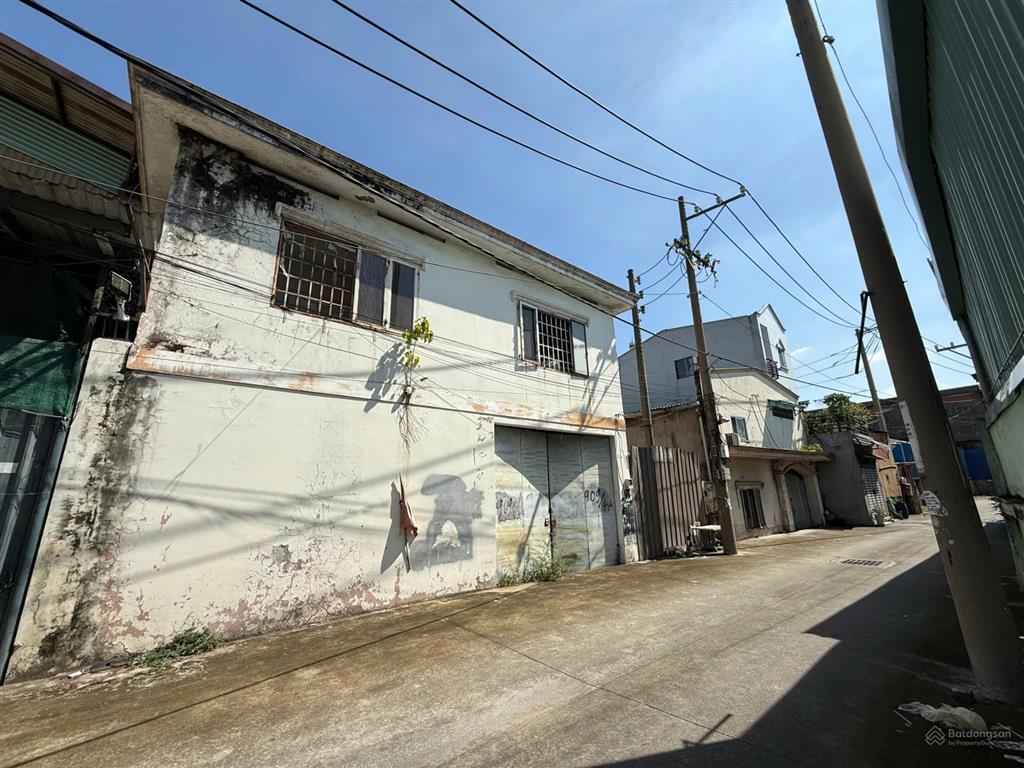 Cho thuê kho xưởng 1000m2 ngay mt trường chinh, p. tây thạnh, tân phú