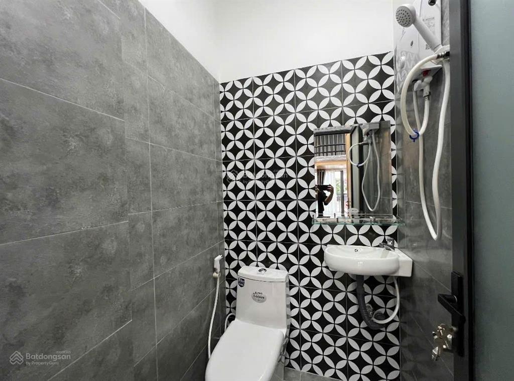 Cho thuê biệt thự hẻm xe hơi góc 2 mt xô viết nghệ tĩnh p17 q bình thạnh dt 16 x 11m giá 60tr/th