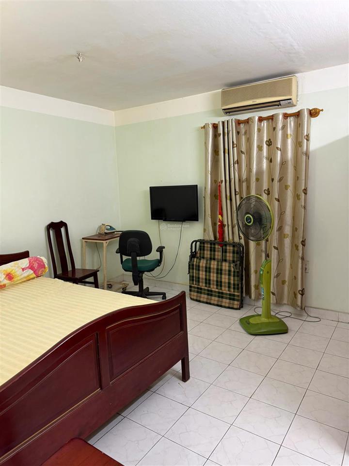 Cho thuê nhà mt lam sơn phường 2 tân bình ngay sân bay tân sơn nhất dt 10.7 x 17.6m 2 lầu 60tr/th
