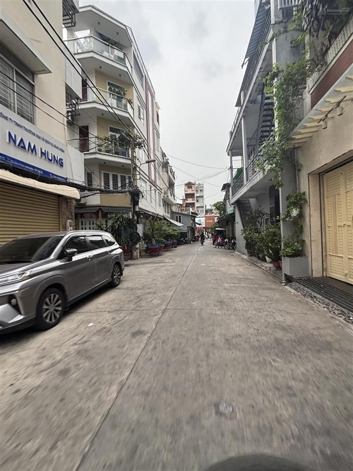 Bán nhà mt cô giang. p2. quận phú nhuận. 4 x 11m. 1 trệt 4 lầu. giá 9.5 tỷ tl