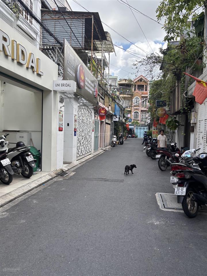 Bán nhà hẻm xe hơi 220 nguyễn trọng tuyển. p8. q. phú nhuận. 4 x 19m. 1 trệt 2 lầu. giá 13,2 tỷ tl