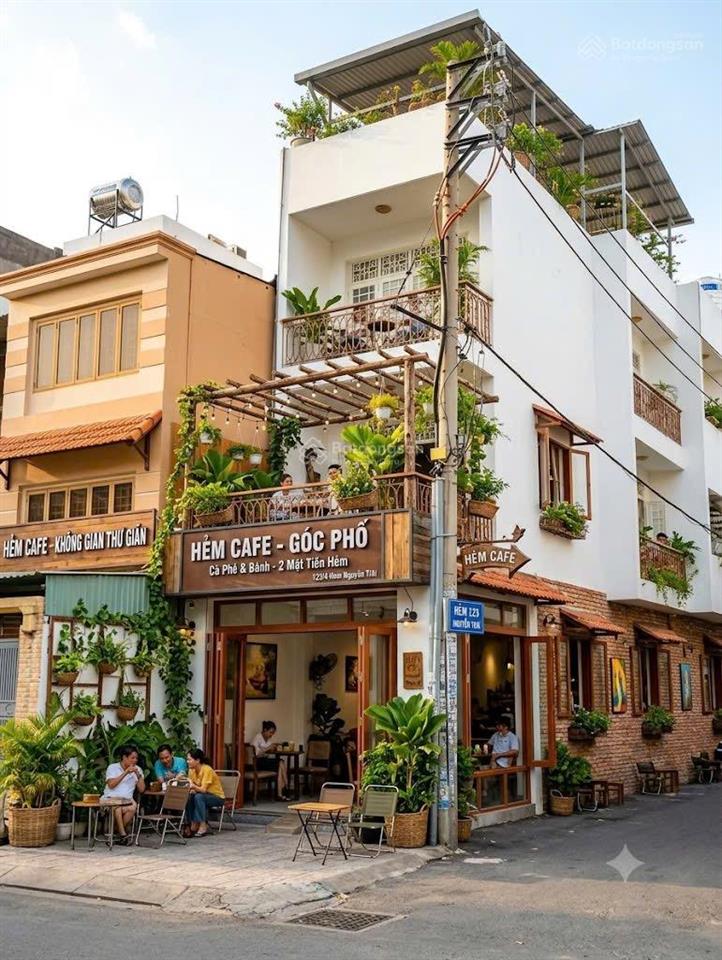 Bán nhà góc 2mt đường nguyễn văn đậu quận bình thạnh. 4,2 x 25m. nở hậu 5m. 1 trệt 2 lầu. 20.5 tỷ