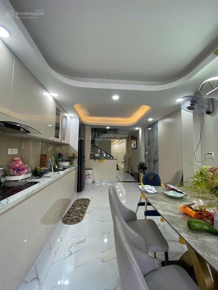 Giá chỉ 9 t.yx. hẻm như mt gò dầu, tân sơn nhì. dt 70m2. nhà đẹp 4 tầng vách valli vào ở liền
