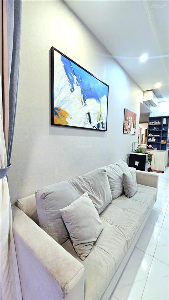 Căn hộ view sông đẹp hiếm safira khang điền tầng cao thoáng mát
