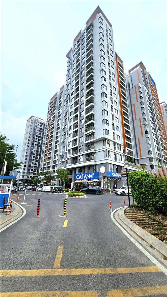 Căn hộ view sông đẹp hiếm safira khang điền tầng cao thoáng mát