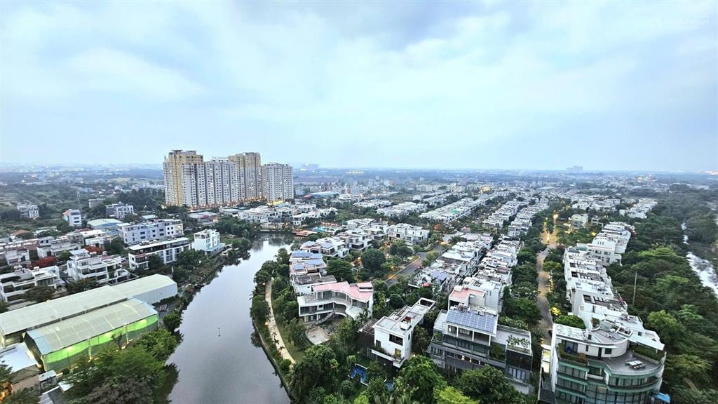 Căn hộ view sông đẹp hiếm safira khang điền tầng cao thoáng mát