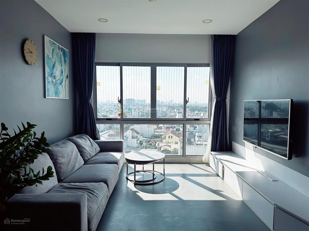 Bán căn 2pn đã có sổ hồng, hướng đông nam, khu ruby celadon city, 71m2 giá 4,1 tỷ