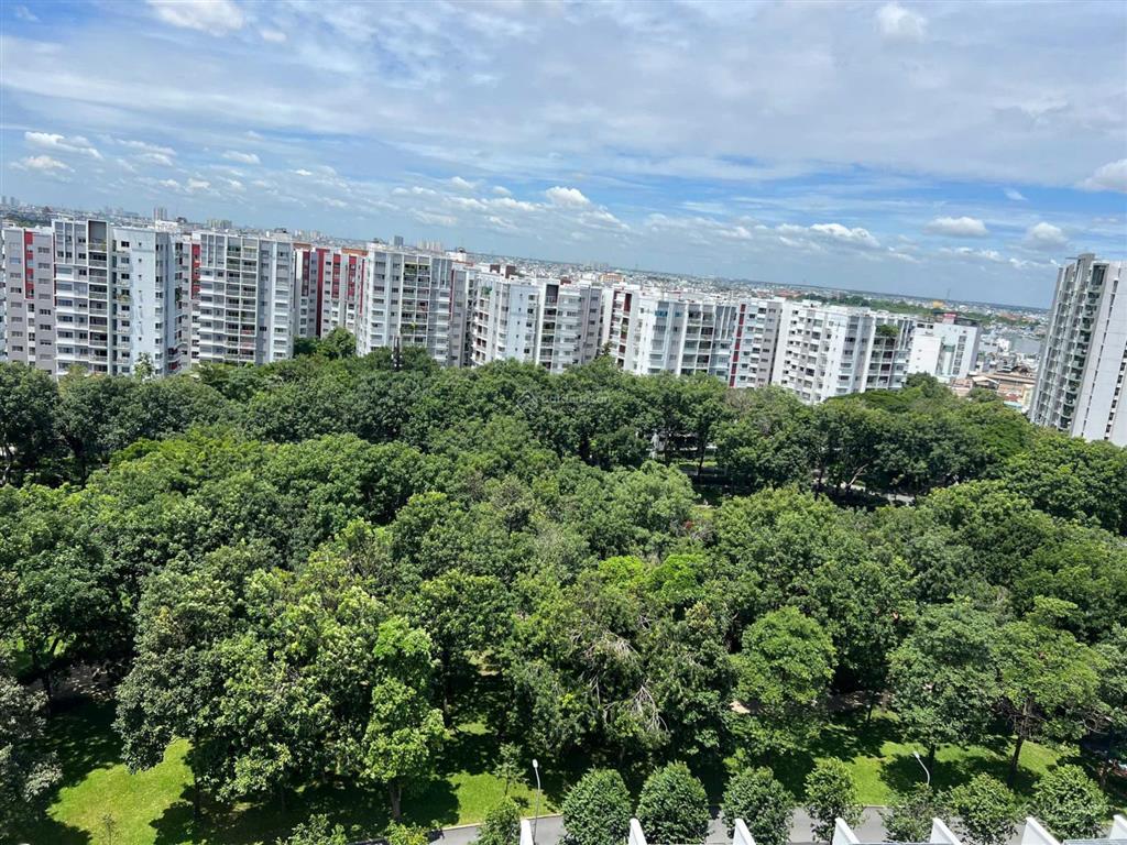 Bán căn 2pn đã có sổ hồng, hướng đông nam, khu ruby celadon city, 71m2 giá 4,1 tỷ