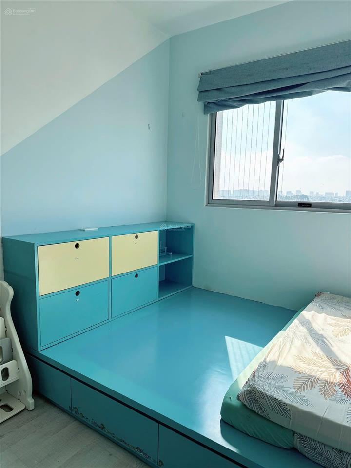 Bán căn 2pn đã có sổ hồng, hướng đông nam, khu ruby celadon city, 71m2 giá 4,1 tỷ