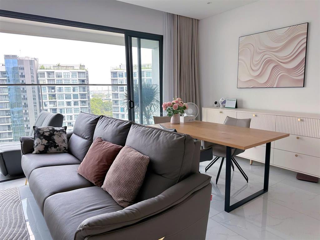 Bán diamond alnata plus, celadon city, 3pn tầng 9 căn góc 118,6m2, ban công dài, có ô xe định danh