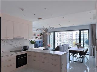 Bán diamond alnata plus, celadon city, 3pn tầng 9 căn góc 118m, ban công dài, có ô xe định danh