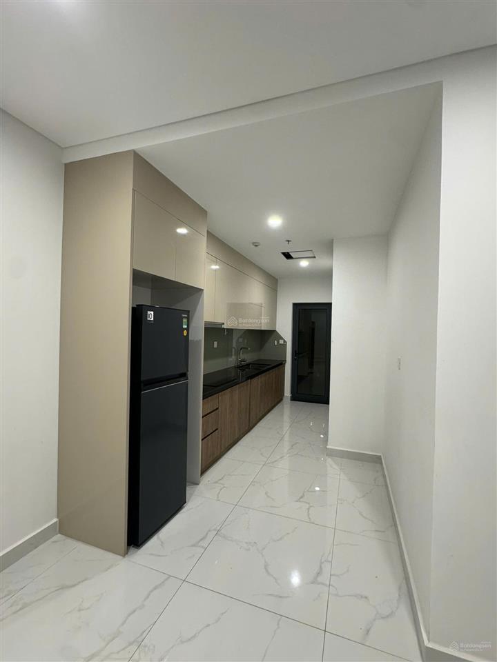 Cho thuê căn góc, tầng 8, 2pn diamond alnata plus chỉ 16 triệu/tháng. ngay cạnh aeon tân phú