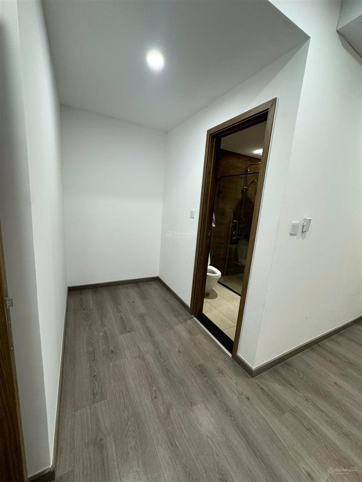Cho thuê căn góc, tầng 8, 2pn diamond alnata plus chỉ 16 triệu/tháng. ngay cạnh aeon tân phú