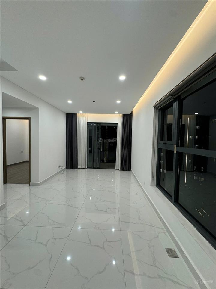 Cho thuê căn góc, tầng 8, 2pn diamond alnata plus chỉ 16 triệu/tháng. ngay cạnh aeon tân phú