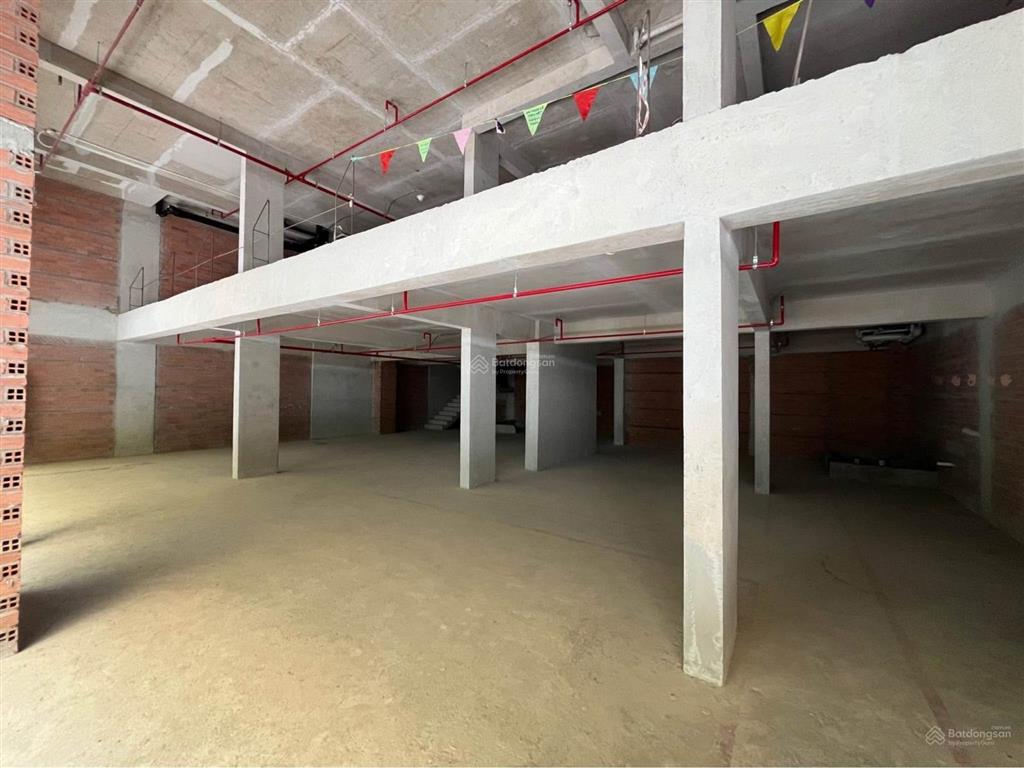 180 triệu/tháng, shophouse 700m² celadon city, mặt tiền thương mại đẹp nhất khu tây, 1 trệt 1 lửng