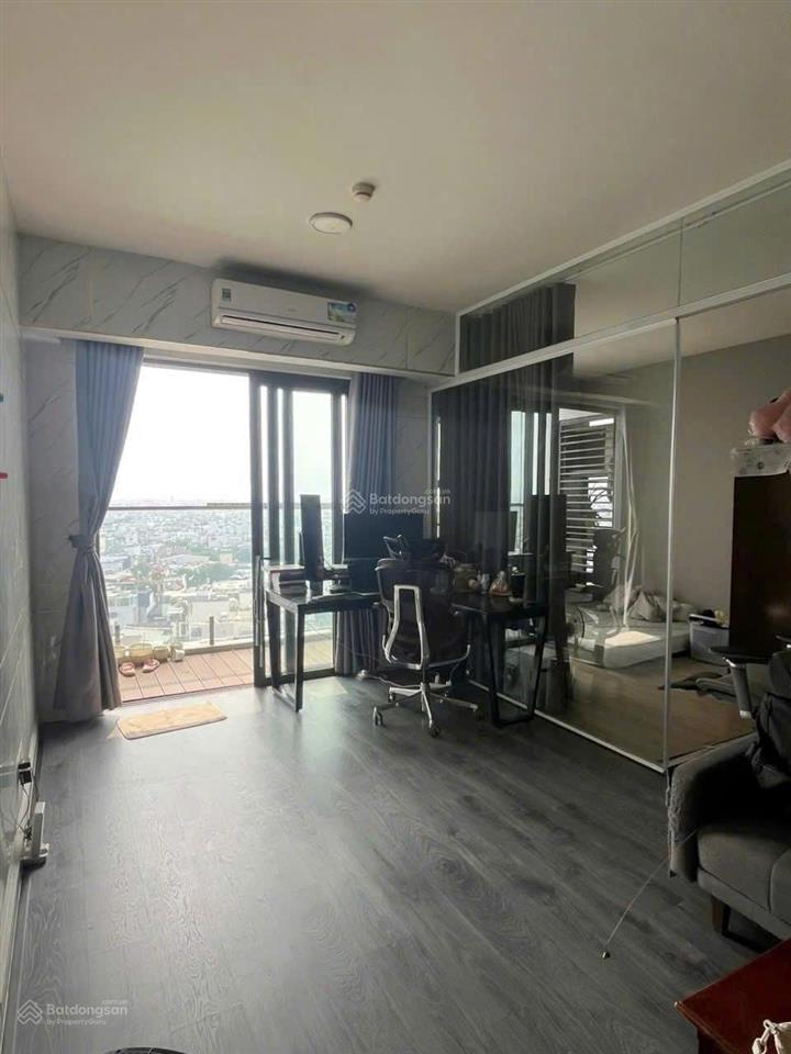 Bán căn 1pn, đã có sổ hồng, khu emerald, dự án celadon city, cạnh bên aeon, tầng 11, full nội thất