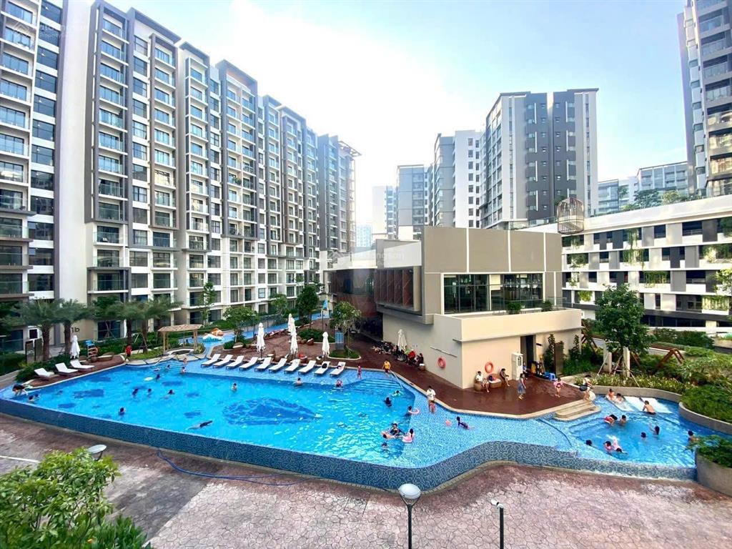 Căn hộ diamond brilliant, 2pn 96m2, tầng 2, ban công đông nam, để lại nội thất xịn, celadon city