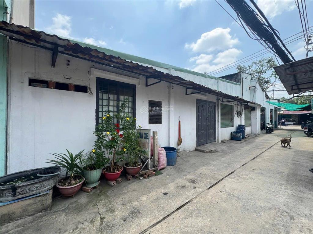 Bán nhà mặt phố tại 1560 tỉnh lộ 10, 7,3 tỷ, 122,9 m2, view đẹp, chính chủ