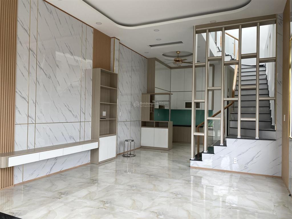 Nhà mặt tiền hl409 an cư trong khu compound