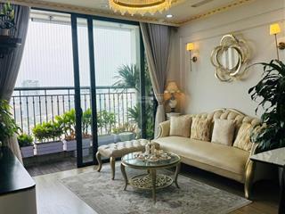 Anh tuấn chuyển lên căn 3 ngủ, cần bán gấp lại căn 1 ngủ + 1 cc sky park, tặng full nội thất