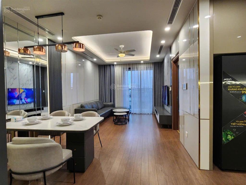 Chính chủ bán gấp cc bonaza 23 duy tân 92m2, 3 ngủ, 2wc, full nội thất, giá 7 tỷ.  0762 656 ***