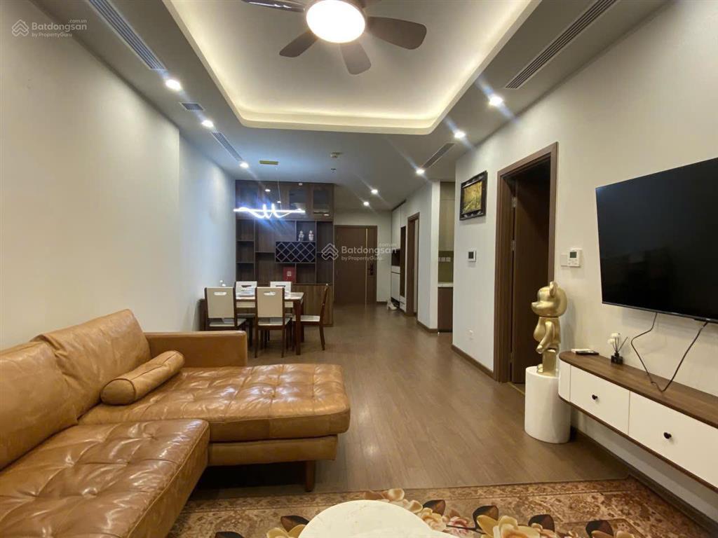 Chính chủ bán gấp cc bonaza 23 duy tân 92m2, 3 ngủ, 2wc, full nội thất, giá 7 tỷ.  0762 656 ***