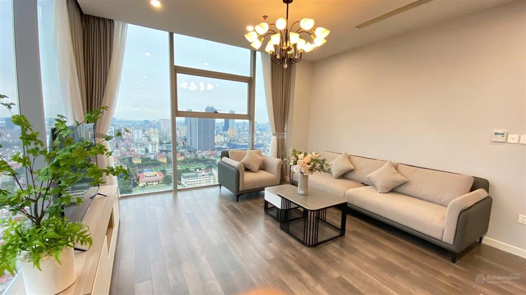 Cô thu bán gấp căn 104m2, căn 3pn, giá 8.5 tỷ cc ct8 emerald, có slot ô tô, 0762,656.686