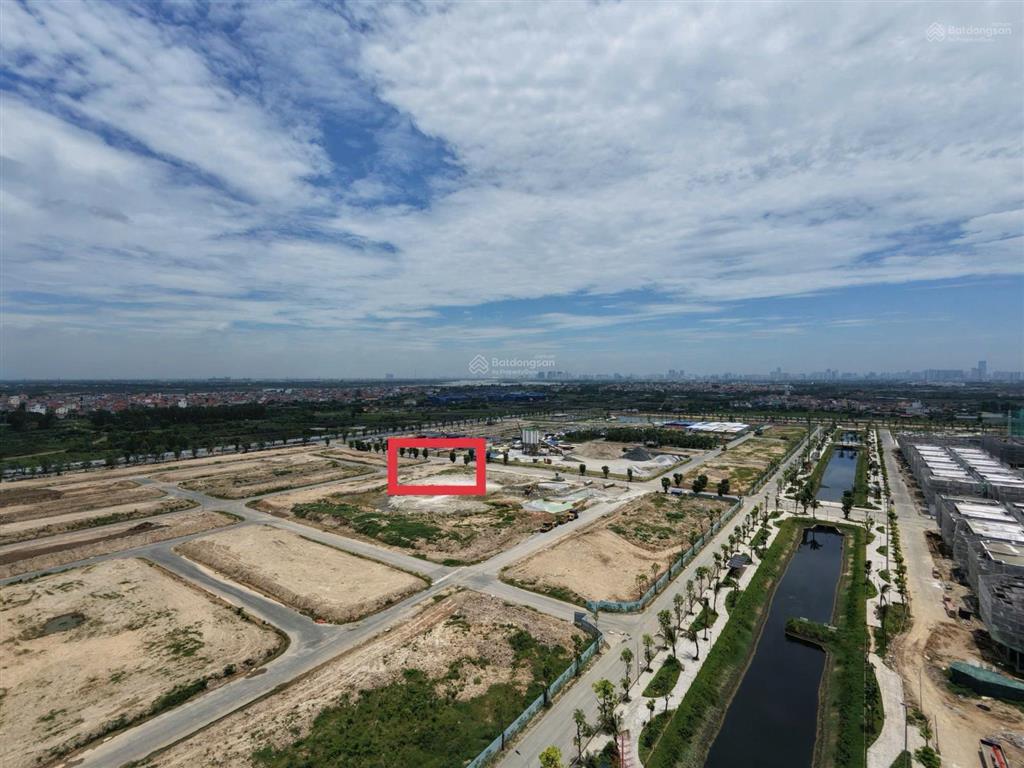 Cần bán căn liền kề 120m2 tại vinhomes đan phượng, 16 tỷ cắt lỗ gần 5 tỷ  không có căn thứ 2