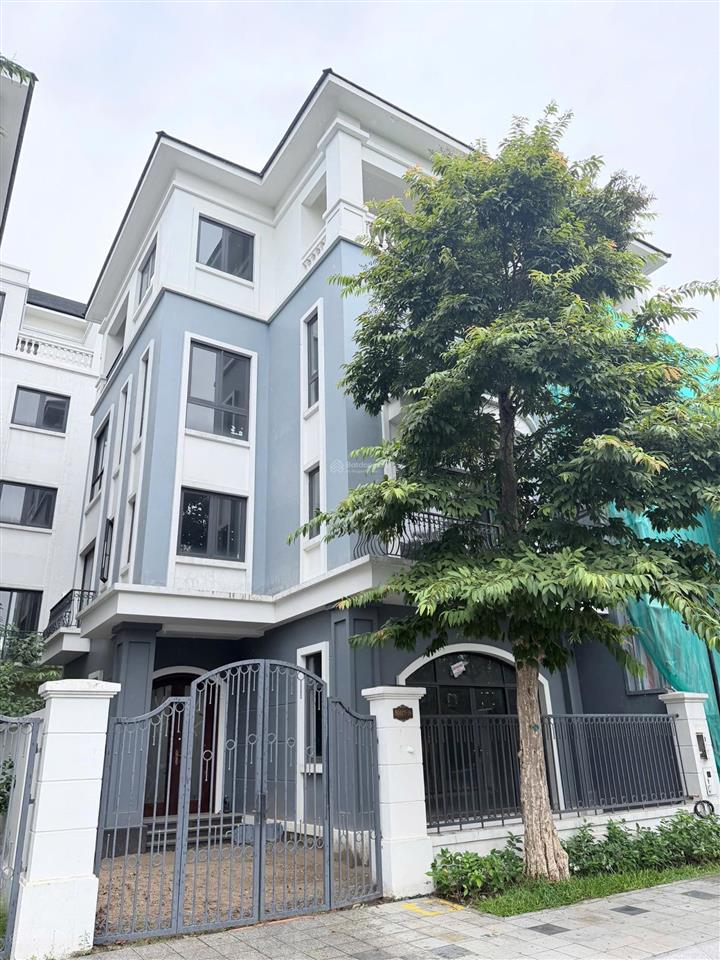 Bán gấp btsl tại san hô vinhomes ocean park 2, 18 tỷ, 150m2 view công viên vườn hoa