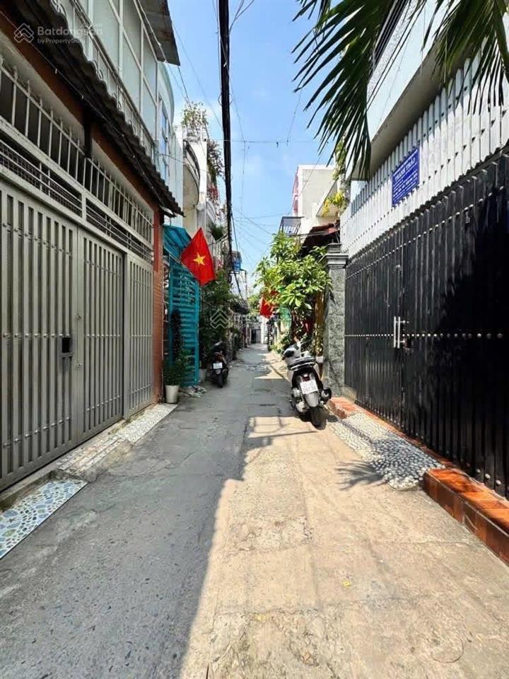 Hxh  quang trung  gò vấp (56m2) ngay uỷ ban quận  3 tầng  chính chủ bán bấp 5,99 tỷ rất ngon