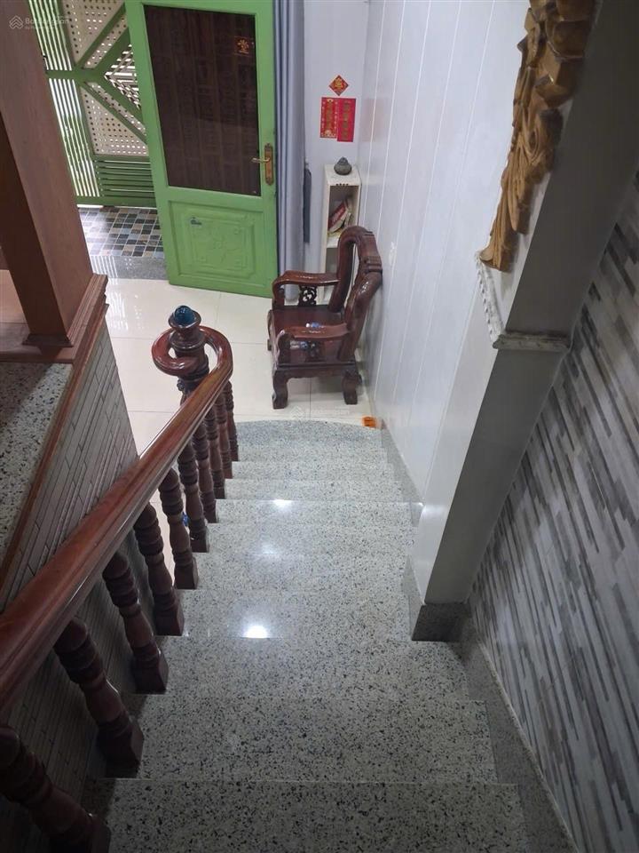 Bán nhà đẹp 4 tầng linh xuân thủ đức, 73 m2, 6,6 tỷ.